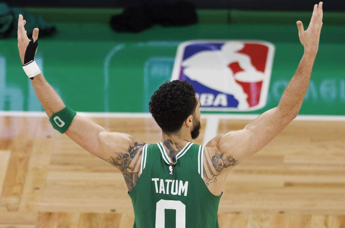 九游官网入口-塔图姆在热火比赛中出色发挥,比赛规则变更引发热议!-九游官网入口